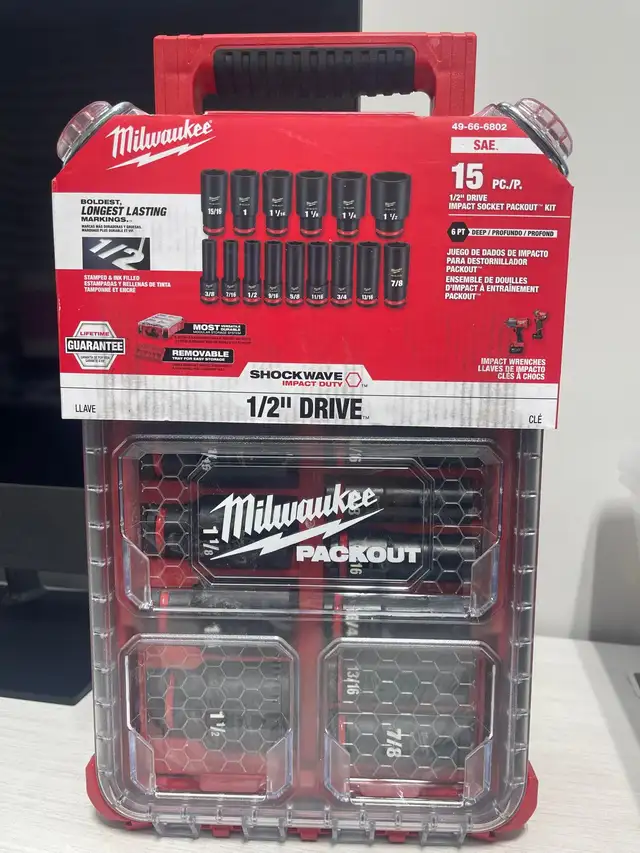 Milwaukee Tool SHOCKWAVE Impact-Duty 1/2 in. Drive SAE Deep Well
