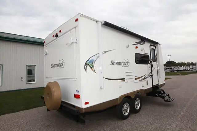 2011 Forest River Flagstaff Shamrock 21SS - Photo 4