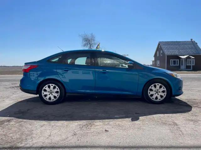 FORD FOCUS SE 2014 AUTOMATIQUE - Photo 4