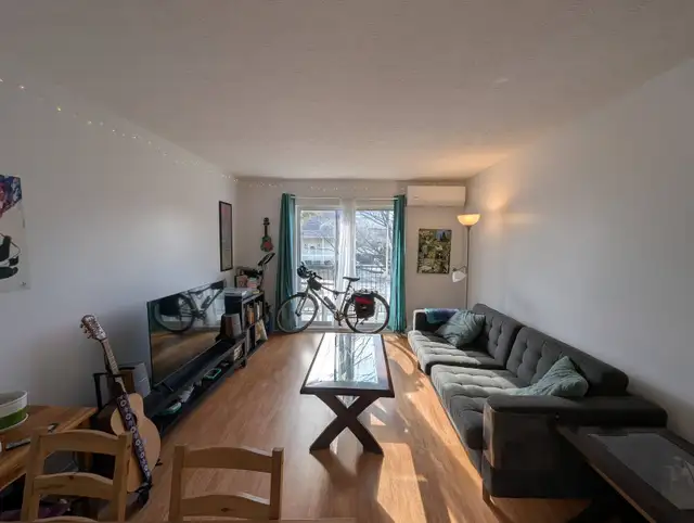 3 1/2 CESSION DE BAIL POUR MAI OU JUIN / LEASE ASSIGNMENT - Photo 2