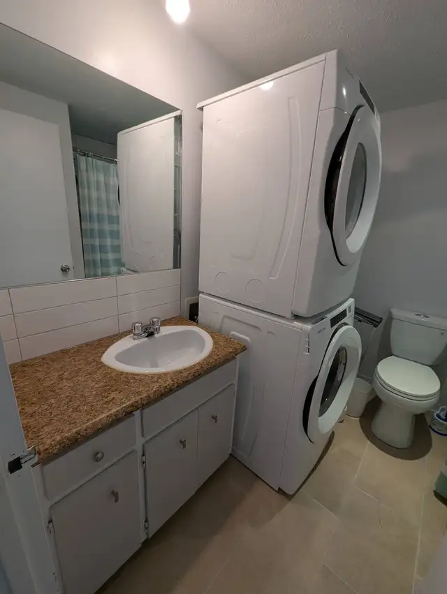 3 1/2 CESSION DE BAIL POUR MAI OU JUIN / LEASE ASSIGNMENT - Photo 10