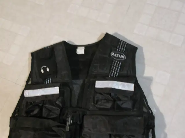Altus Adjustable Weighted Vest - Photo 9