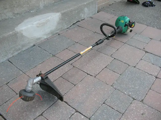 Weed Eater Gas Powered String Grass Trimmer - Photo 10