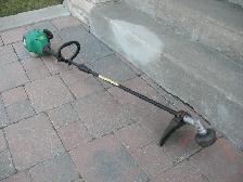 Straight Shaft Gas Powered String Grass Trimmer