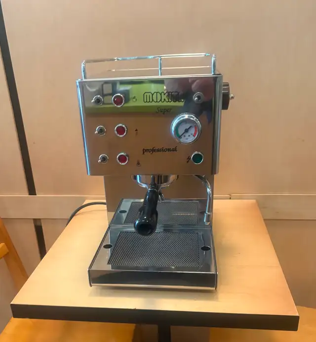 Machine espresso Mokita professional