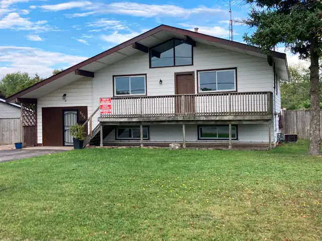 FORT  ERIE  -  RENT  TO  OWN  HOME