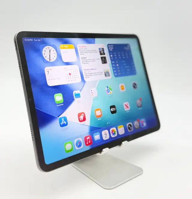 Apple iPad Pro 11' 3rd Gen M1 256GB Space Gray WiFi - $559 - Photo 10