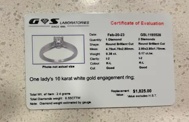 Solitaire diamond engagement ring - Photo 2