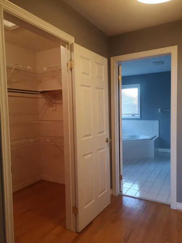master bedroom for rent(male only) - Photo 4