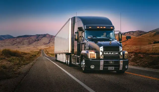 Hiring AZ Drivers – Canada & USA Runs | Sarim Transport Inc. - Photo 3