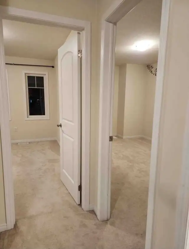 House for Rent in Niagara Falls - Photo 3