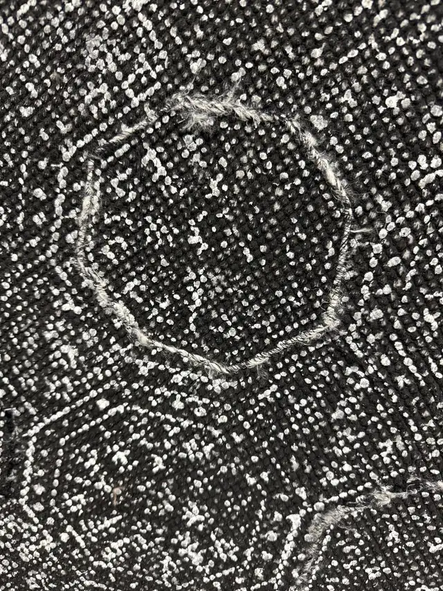 8’ Round area rug - Photo 4