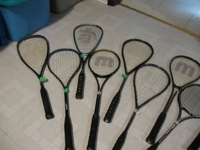 Tons of Squash Rackets - Photo 7