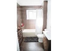 Room For Rent - Photo 2