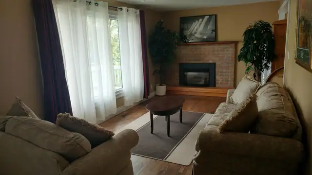 Room For Rent - Photo 3