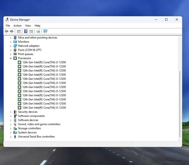 !2th Gen  4.6  GHz i5   6x Core 16Gigs DDR4 M.2 SSD WiFi - Photo 6