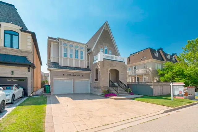 Mississauga Luxury (5,700 Sq Ft   135’ Lot) – Get Full Details - Photo 2