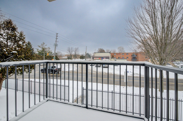 FULLY RENOVATED 2BR – ALL UTILITIES INCLUDED   1 MONTH FREE! - Photo 7