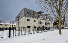 FULLY RENOVATED 2BR – ALL UTILITIES INCLUDED   1 MONTH FREE! - Photo 8