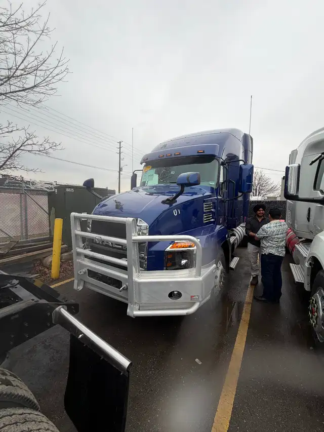 Looking for Az driver cross border