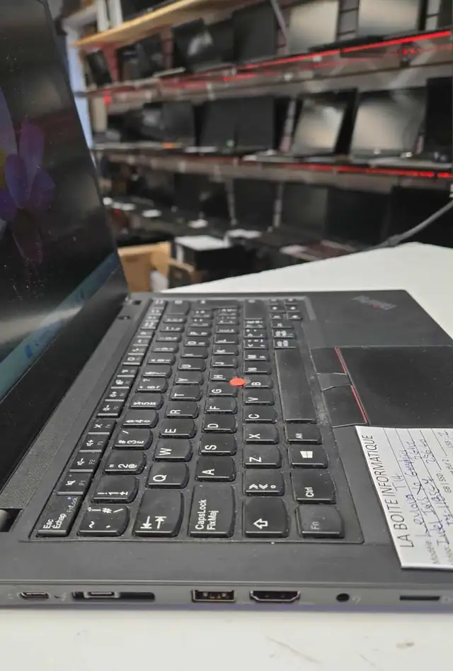 Laptop Lenovo T14 i7-1185G7 16Go DDR4 SSD 256Go NVMe 14po HDMI - Photo 3