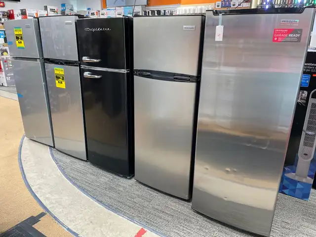 FRIGIDAIRE 7.5 CUFT STAINLESS.S, RED, WHITE & BLACK REFRIGERATOR