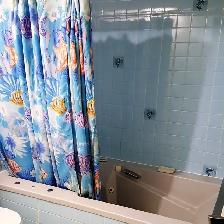 Basement for rent available from April 1, 2026 in Shawnessy - Photo 4