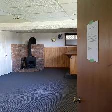 Basement for rent available from April 1, 2026 in Shawnessy - Photo 6