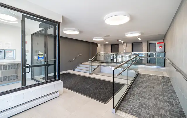 2 Bedroom in the Heart of Garden City - Photo 8