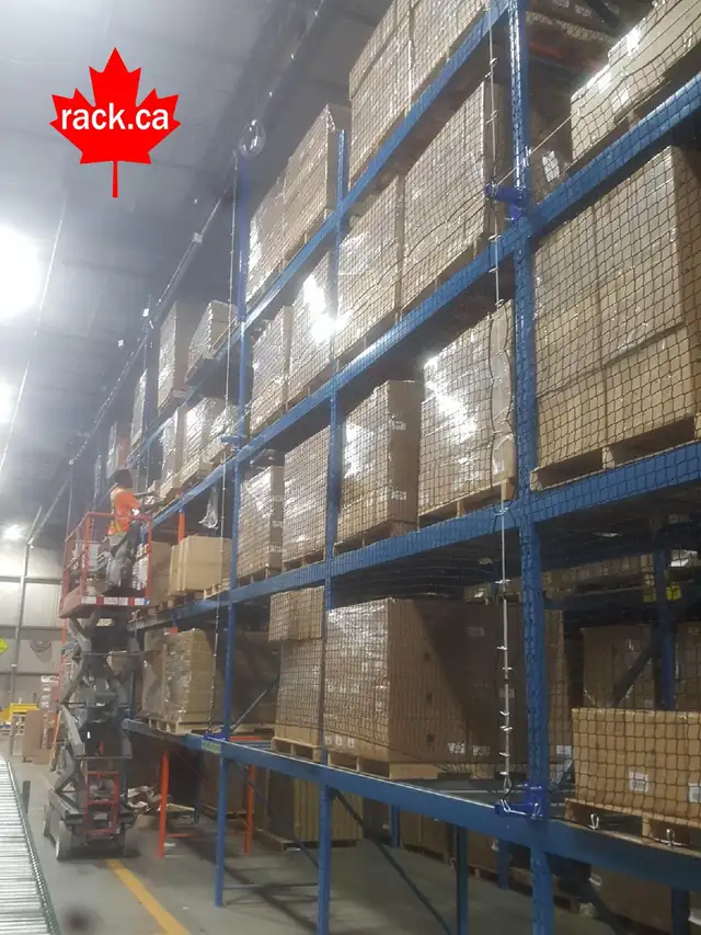 Pallet Racking protection - guards and safety rails. - Photo 8