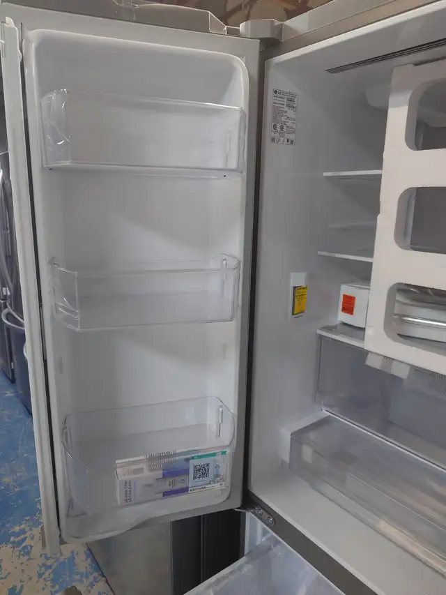 LG '36' Stainless Steel French Door Fridge on Sale‼️ - Photo 5