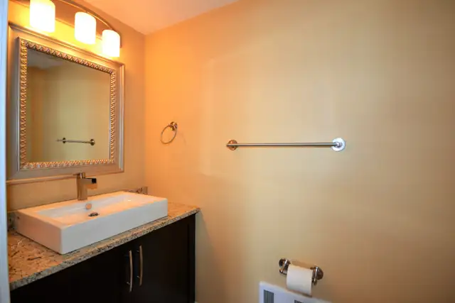 21-077 2-bedroom condo overlooking Bedford Basin - Photo 11