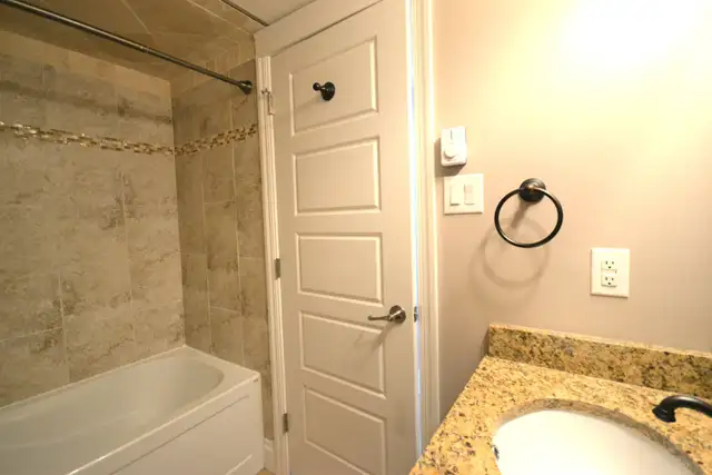 21-077 2-bedroom condo overlooking Bedford Basin - Photo 12