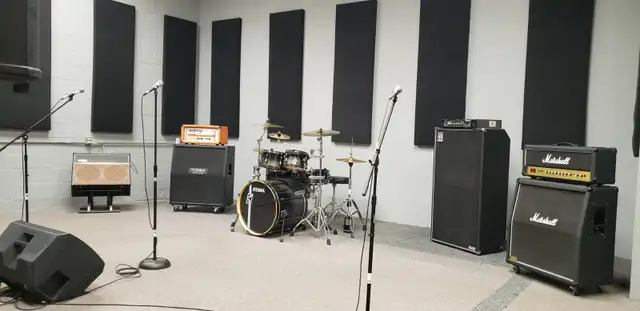 Jam Chamber - Toronto's Best Rehearsal Location - Photo 8