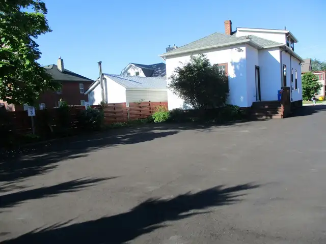 All Inclusive Main Floor Office on Toronto St. near Downtown - Photo 8