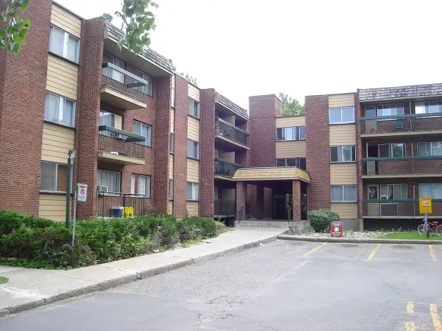 DDO - 514-683-6650  - 1 BDRM  & STUDIO - Photo 2