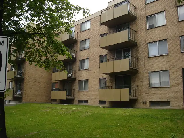 YORKVILLE PARK 2 - MODUGNO - VSL - Photo 2