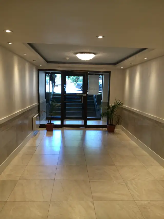 YORKVILLE TROIS501 - MONTREAL - CDN - Photo 4