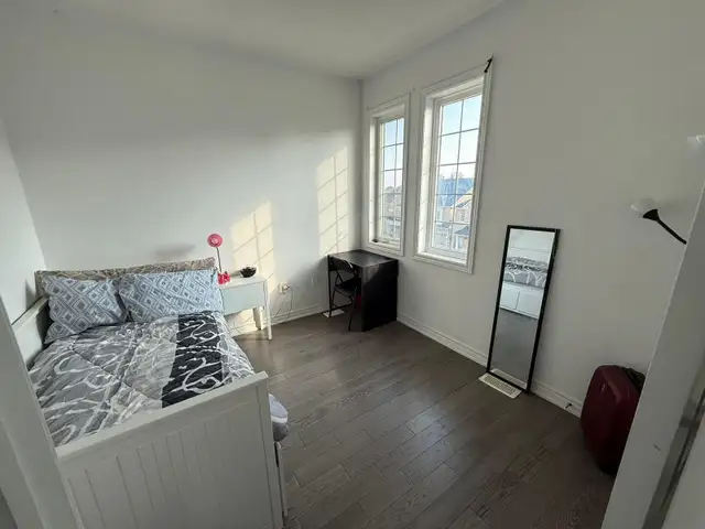 4 bdrm house  available @ Queen & Chinguacousy - Photo 3