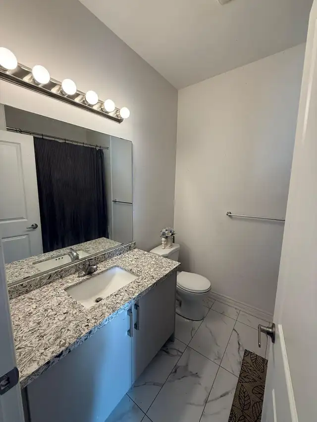 4 bdrm house  available @ Queen & Chinguacousy - Photo 9