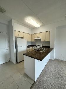 2 Bedroom   Den 1 Bath Condo Unit for Lease - Guelph - Photo 3