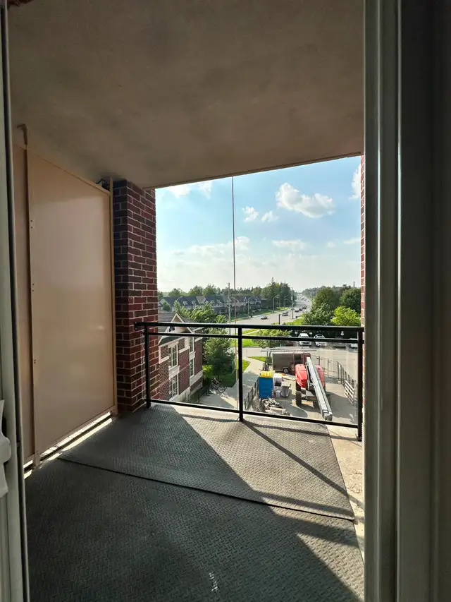 2 Bedroom   Den 1 Bath Condo Unit for Lease - Guelph - Photo 14