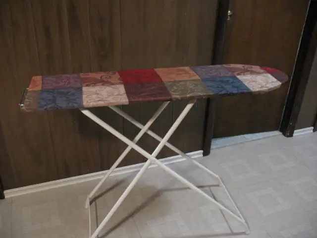 Clothes Irons and Ironing Board - Photo 3