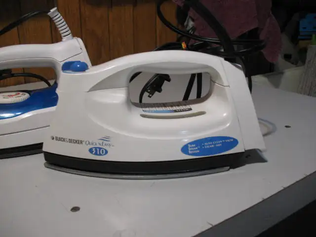 Clothes Irons and Ironing Board - Photo 4