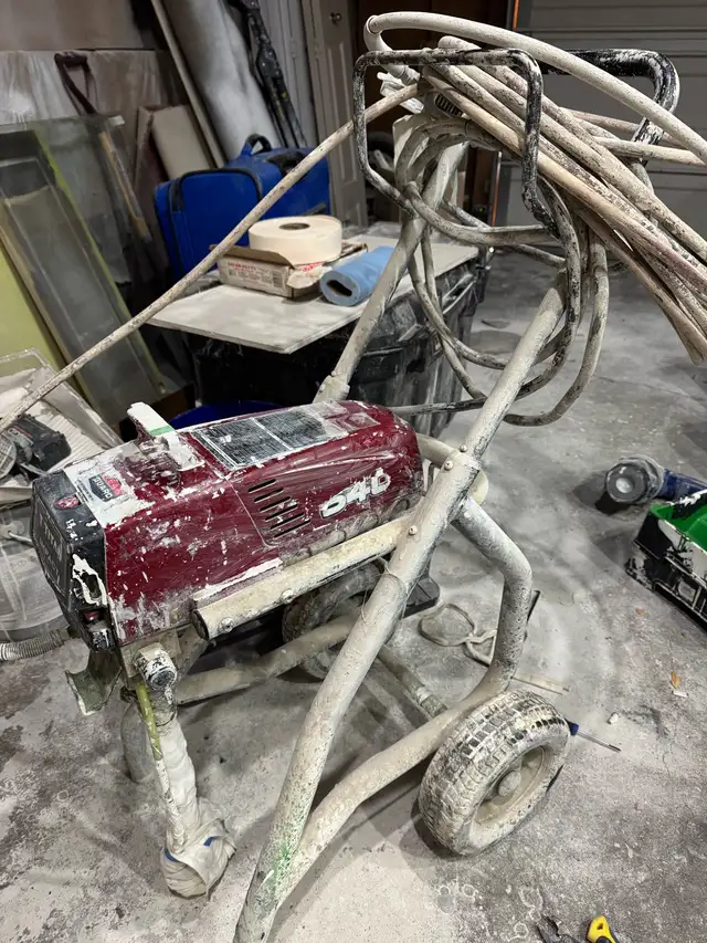 Titan 540 spray machine for sale