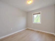 Rooms Available for Guelph University Students - Photo 4