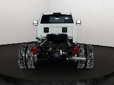 2024 Ram 5500 Chassis SLT | Apple CarPlay | Android Auto - Photo 4