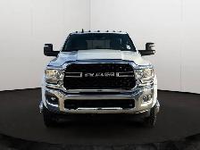 2024 Ram 5500 Chassis SLT | Remote Start | Apple CarPlay - Photo 6