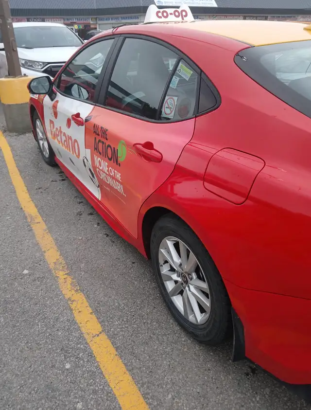 2025 Toyota Hybrid  –Taxi- Excellent Condition – Ready to Drive - Photo 5