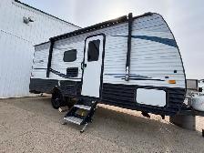 2021 Keystone Springdale 18ft W/Bunks!